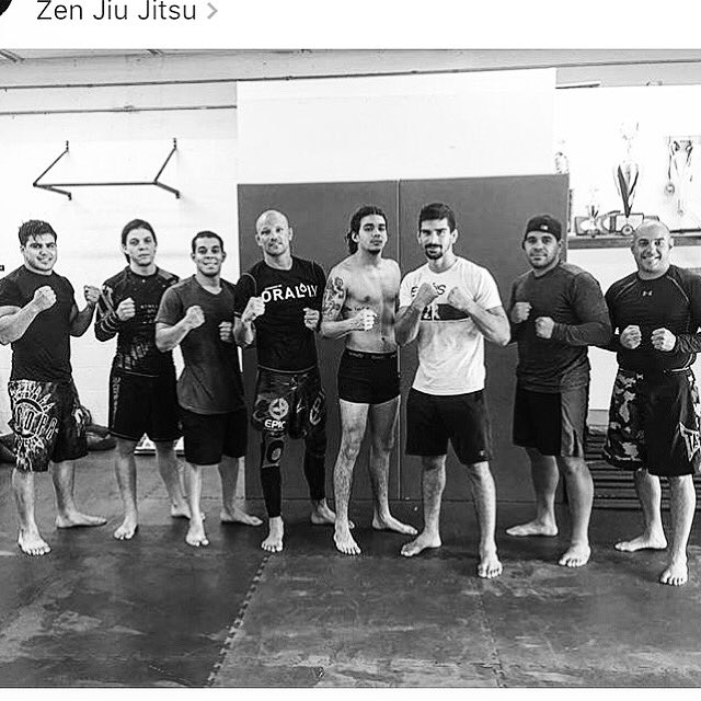 jimmatheis's tweet photo. Competition class at #zenjiujitsu #oraliv #mma #wrestling #bjj https://t.co/DW6jZM3rce