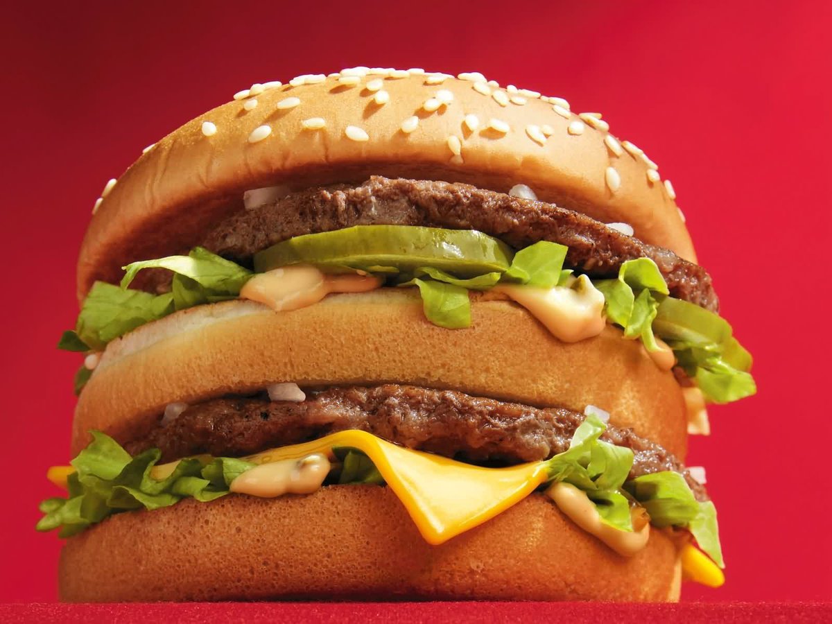 ProAleaVe's tweet image. McDonald’s suspende venta de Big Mac en Venezuela. bit.ly/2aeyyuz