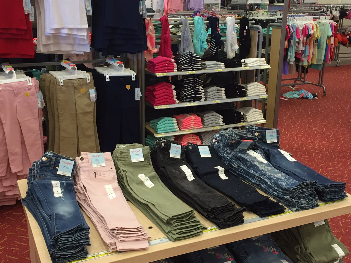 TargetZac's tweet image. #letsgetvisual #keepitcute #cat&amp;amp;jack @ncraynon