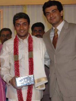 TrollywoodOffl's tweet photo. #HappyBirthdaySurya
2nd fav of most Thala fans in real life. But divided by Munima in social media. https://t.co/TQ2PiZSX9T