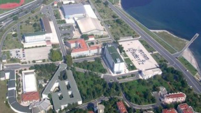 Son toplantı Hava Harp Okulu'nda yapılmış - Yarına Bakış bit.ly/29UjJuy