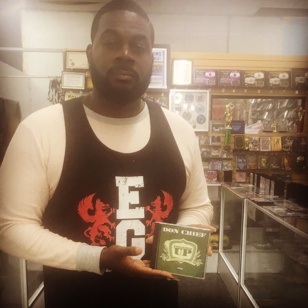 glopez214's tweet photo. New #Donchief instores now!!! @ttownmusic inside #brutonbazaar $9.99 #poweredup #Bruton Bazaar https://t.co/3rPLR9Mim6