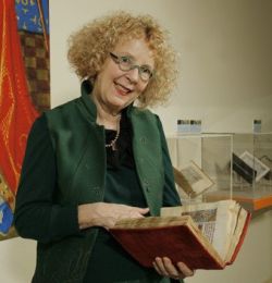 RareBooksDigest's tweet image. rarebooksdigest.com/2016/07/22/int…