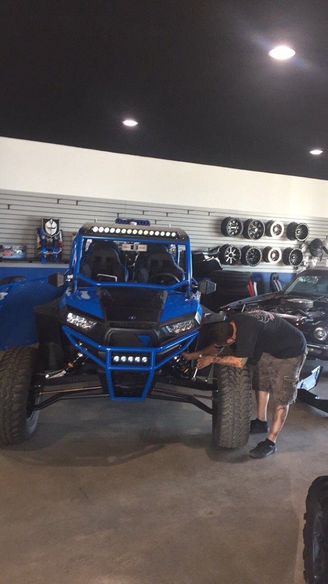 current_customs's tweet image. Getting things ready to go to Oregon @SxsIndustries