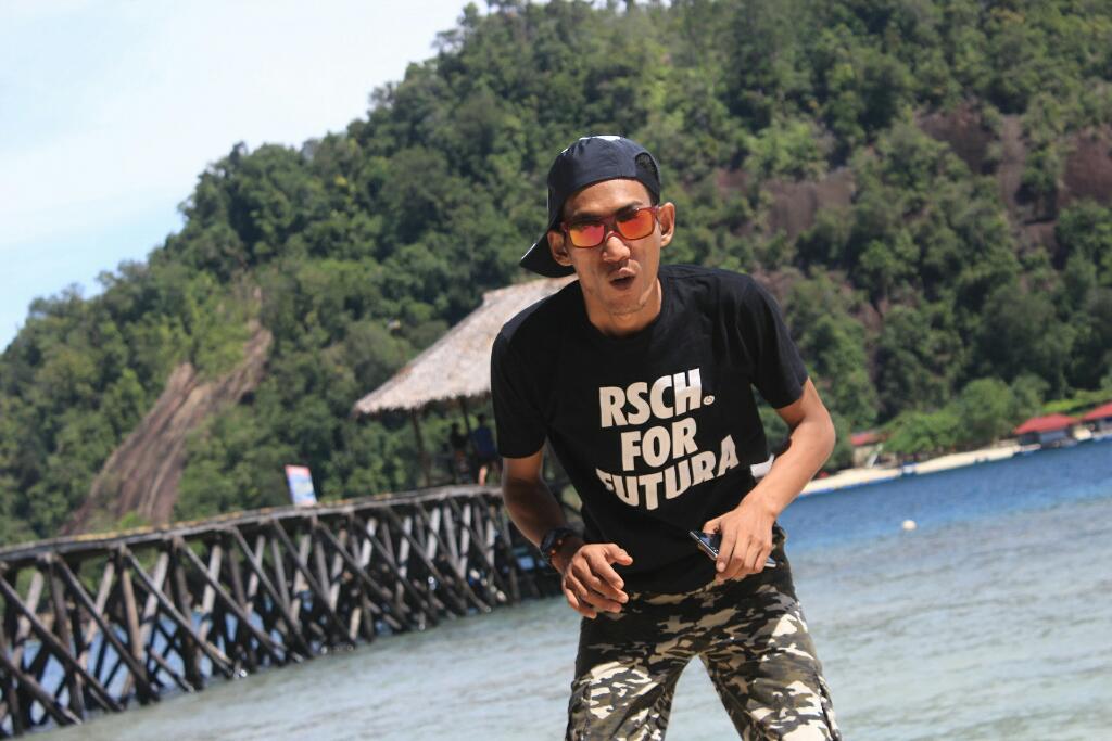 Ari_Daker tweet picture