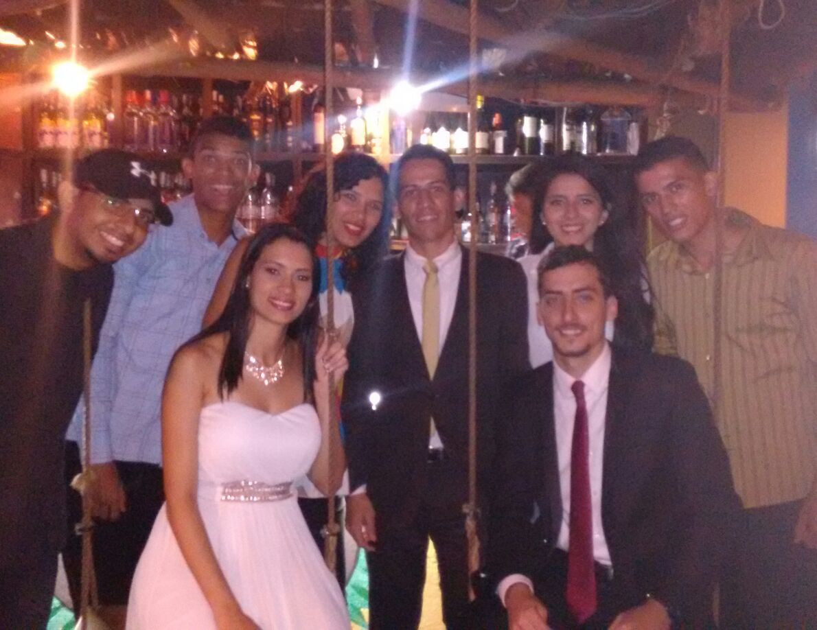 bboydelfin's tweet photo. nos fuimos... https://t.co/kYGQVF32m5