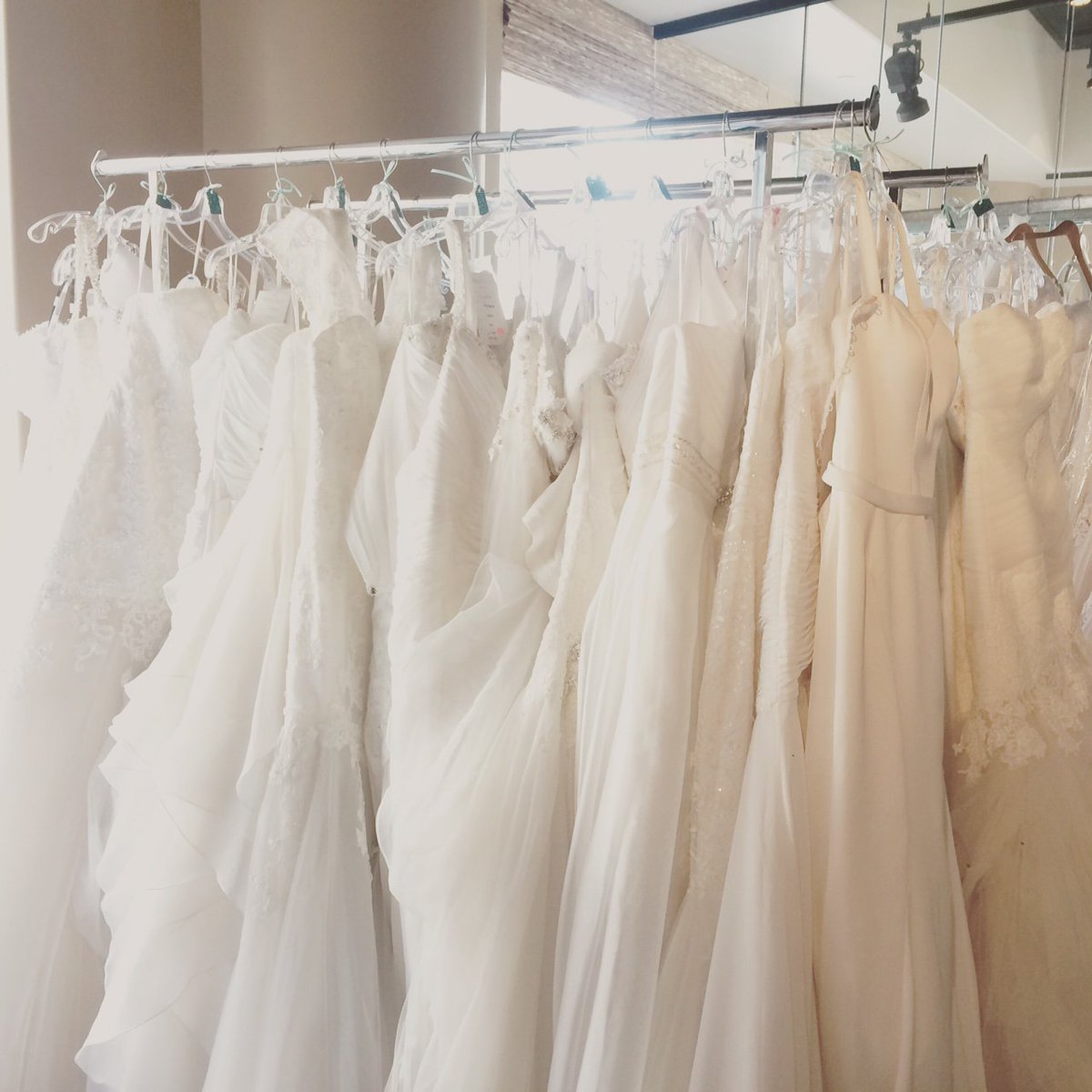 pacific_place's tweet photo. #SeattleBrides! It's the #DolceBleu Summer Sample Sale! Come shop designer gowns at up to 80% off. #IDo #SeattleWed https://t.co/iQ0wdgZ5eW