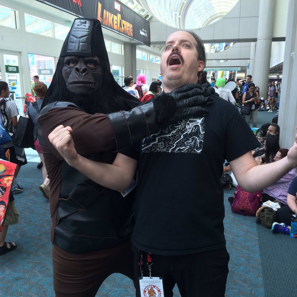 Choke me ape daddy!!