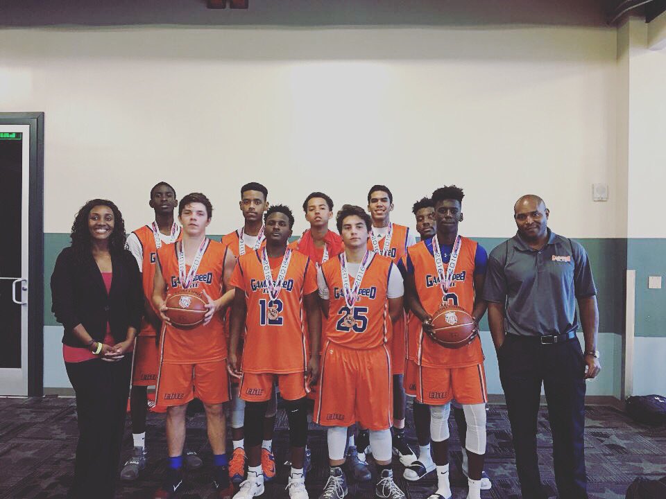 FloridaGetDown's tweet photo. This is our team! These are our players! #Proud #GameSpeedElite #Basketball https://t.co/sOlTghfgra