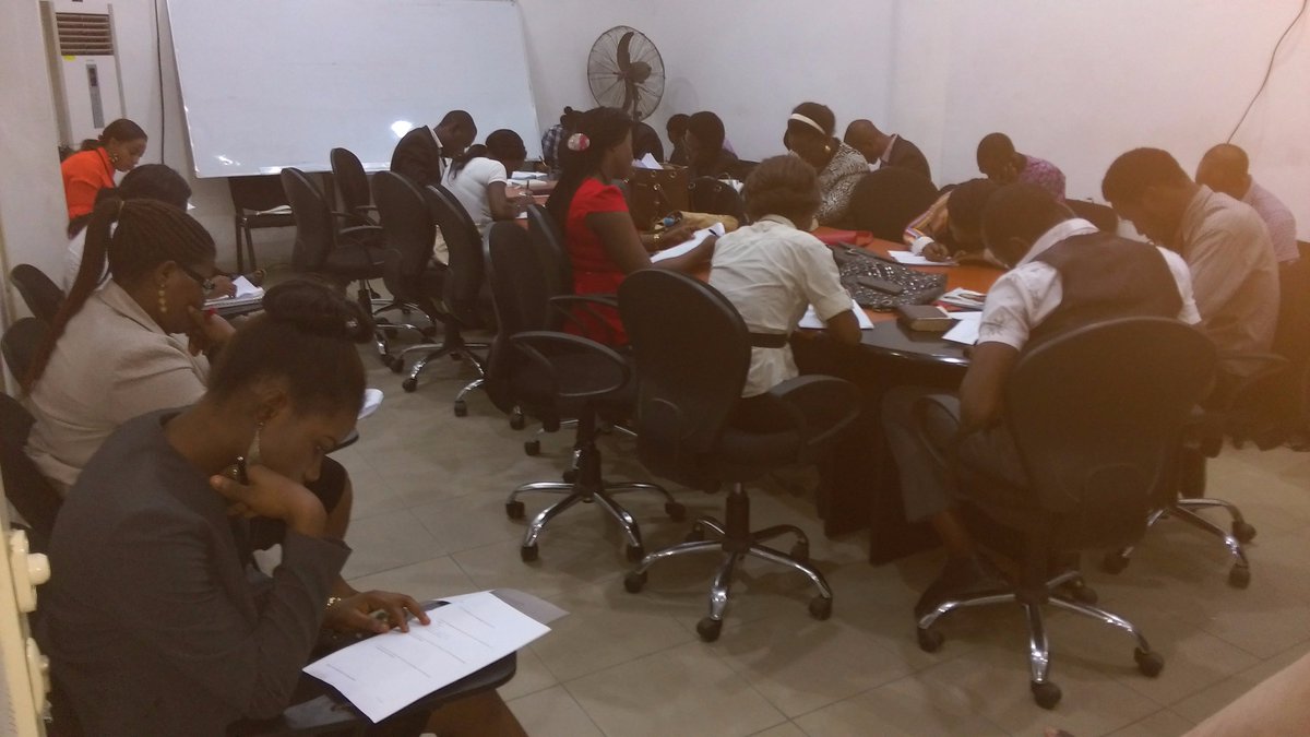 svbs_ph's tweet photo. 2016 SVBS SESSION
raising .........leaders......... https://t.co/7AitV03c0R