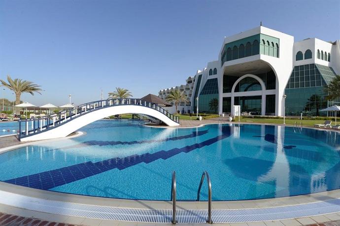 LuckyAEHotels's tweet photo. #Hotel Deals in #AlMirfa #MirfaHotelAbuDhabi starting at AED769.82 https://t.co/CzSU8zOU3N https://t.co/2jLqf3iWOa