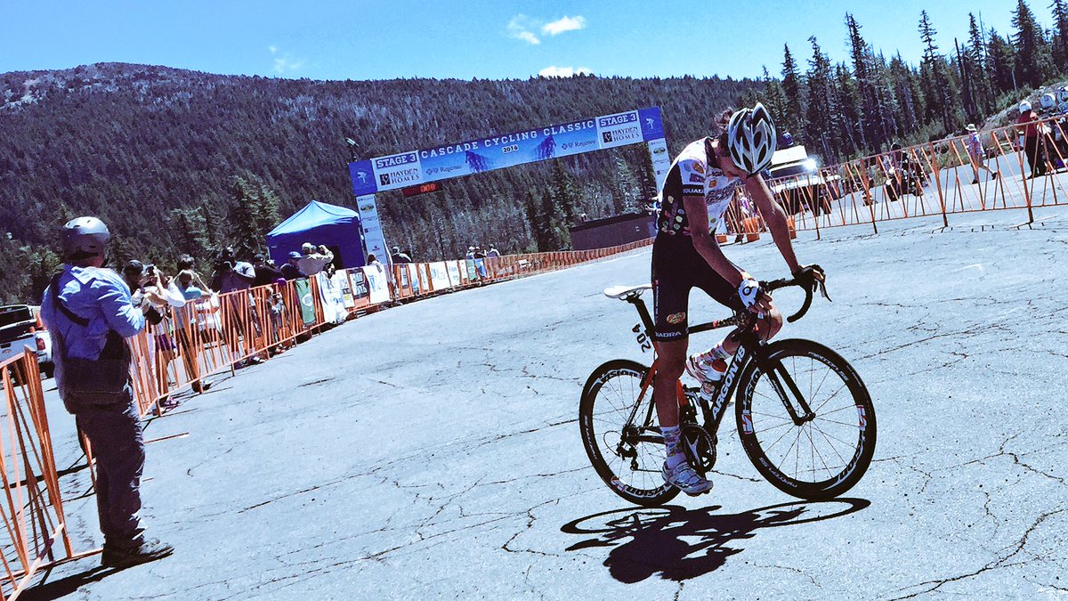 CascadeCycling's tweet photo. Men's top 3:
1. Lachlan Morton @JellyBellyTeam 
2. @JacobRathe @JellyBellyTeam 
3. @StephenBassett_ @TeamJamisSH https://t.co/iPCMoHJFSb