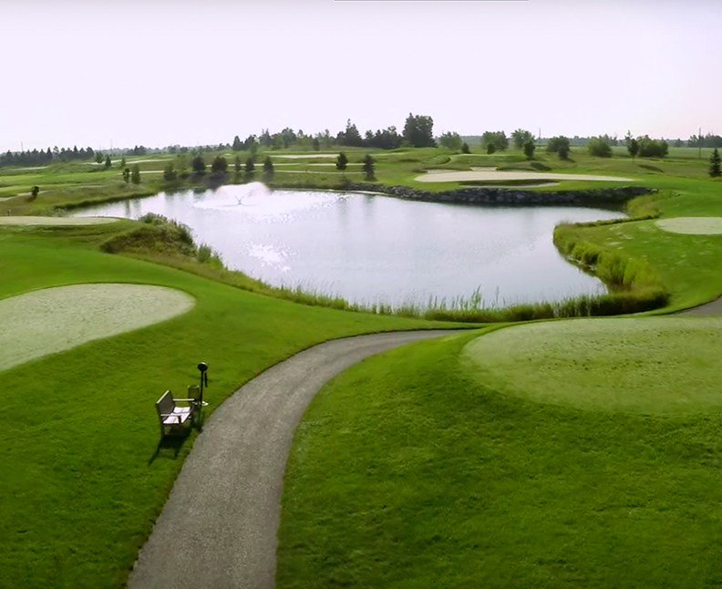 18BirdiesApp's tweet photo. #Golf Course 4K Flyover Review: Ontario's @WBGolfClub https://t.co/FJT2BLaDwR https://t.co/KE9xUGrClf