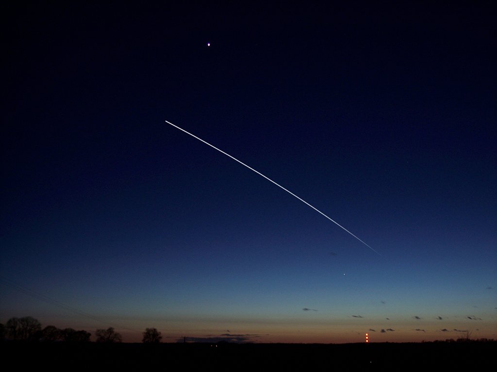 VirtualAstro's tweet photo. ISS – International Space Station Passes UK August 2016 https://t.co/LLLdlhKuU5 (Please RT and Share) https://t.co/WYQcKGHzFI