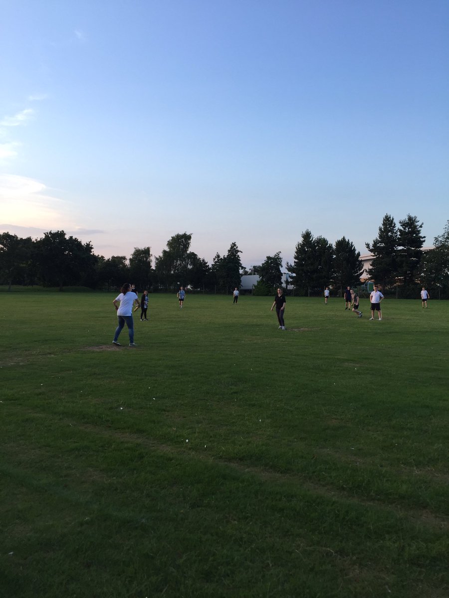 Visiting <a href="/1237aircadets/">North Hykeham ATC</a> to play rounders &amp; hit the ball for the first time! 😁🤗