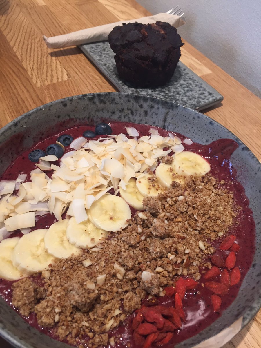 If healthy food looks like this then who minds dieting !!! 😍 #loveforfood #travelforfood