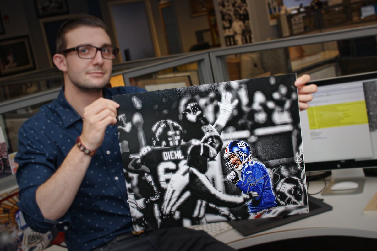 steinersports's tweet photo. Follow CEO @BrandonSteiner + RT to enter to win this Eli Manning signed photo from HQ! #NationalGiveSomethingAwayDay https://t.co/BZB4b4VtE0