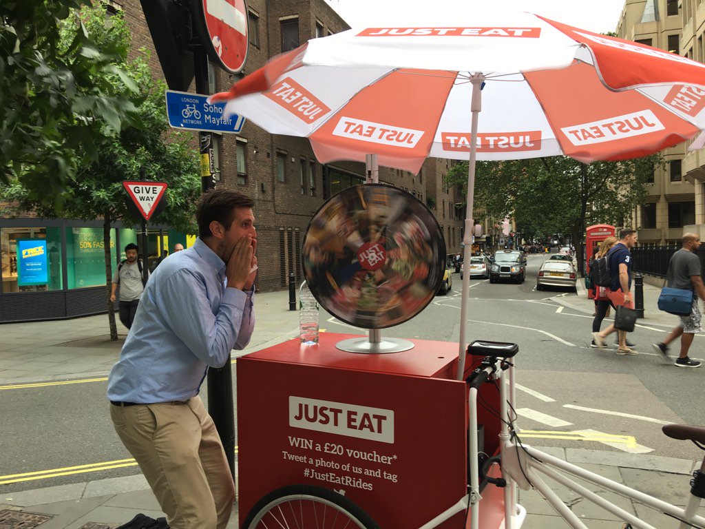 marcusmalek's tweet photo. #justeatrides #coventgarden #havingthethaiofmylife https://t.co/VBDoRbDzHk