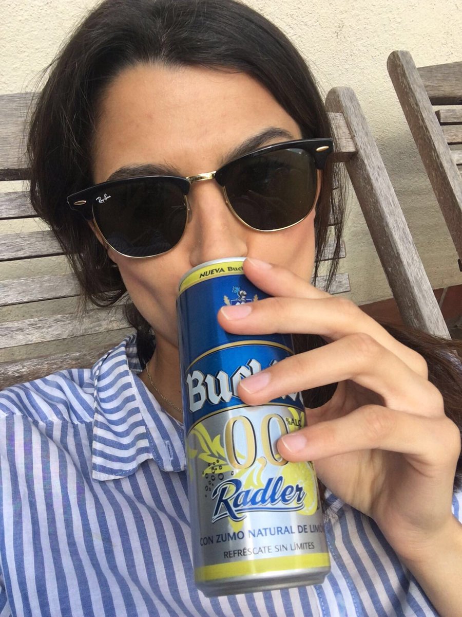 andreamchef3's tweet photo. Disfrutando de mi #Buckler00Radler después de una sesión de cocina.Qué refrescante @buckler00! Me la merezco!😋 https://t.co/Gx8CUP5NwO