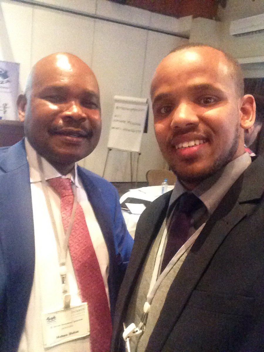 Sharing a light moment with  The Towering Figure himself @makaumutua @pangalamin1 @USIUAfricaVC #MazruiSymposium