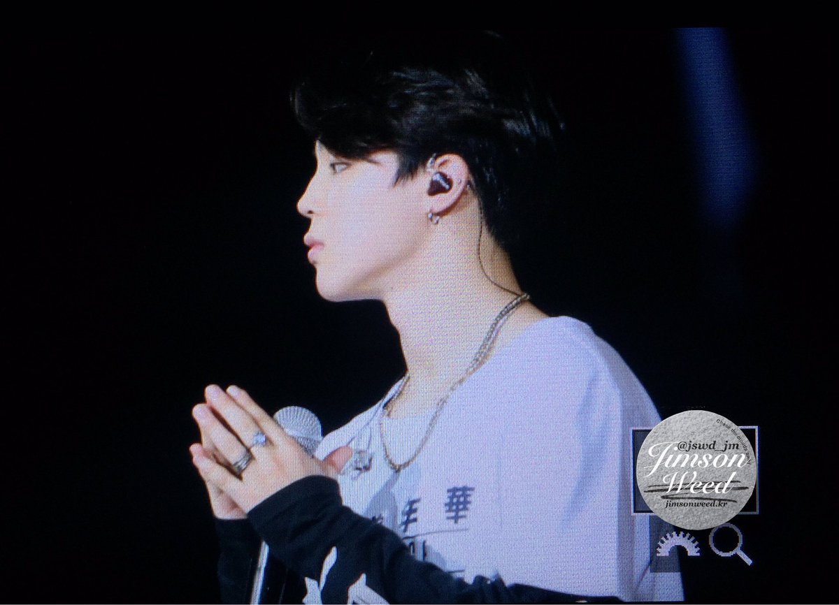 JSWD_JM's tweet photo. 160715 花樣年華 ON STAGE EPILOGUE in Nagoya @BTS_twt #JIMIN #방탄소년단 #지민 오늘도 수고했어💕 https://t.co/9qjq6WSLWa