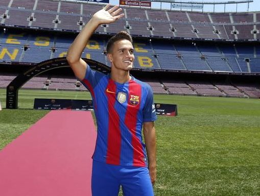 Barcelonismos's tweet photo. Muchas ganas de que empiece la nueva temporada 💪🏻🔵🔴 https://t.co/F5VfeC2wm4