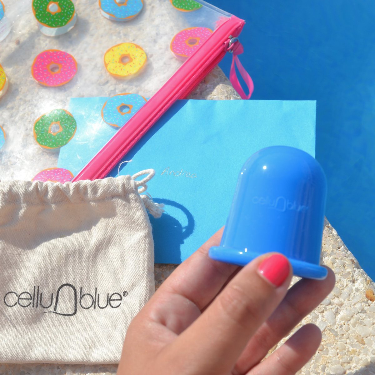 Andreadiezp's tweet photo. Hola! Conocéis #celluleblue ? Es una ventosa de silicona que ayuda a luchar contra la celulitis y tonificar la piel https://t.co/n7CtIODQ9G