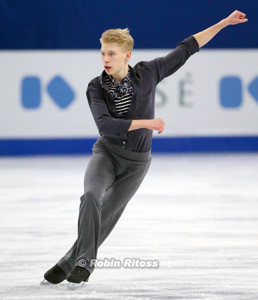 CincoAnillosOK's tweet photo. Se retiró a los 19 años Denis Margalik, emblema argentino del patinaje artístico sobre hielo https://t.co/e1RcOazQ71 https://t.co/WeakmXBPng