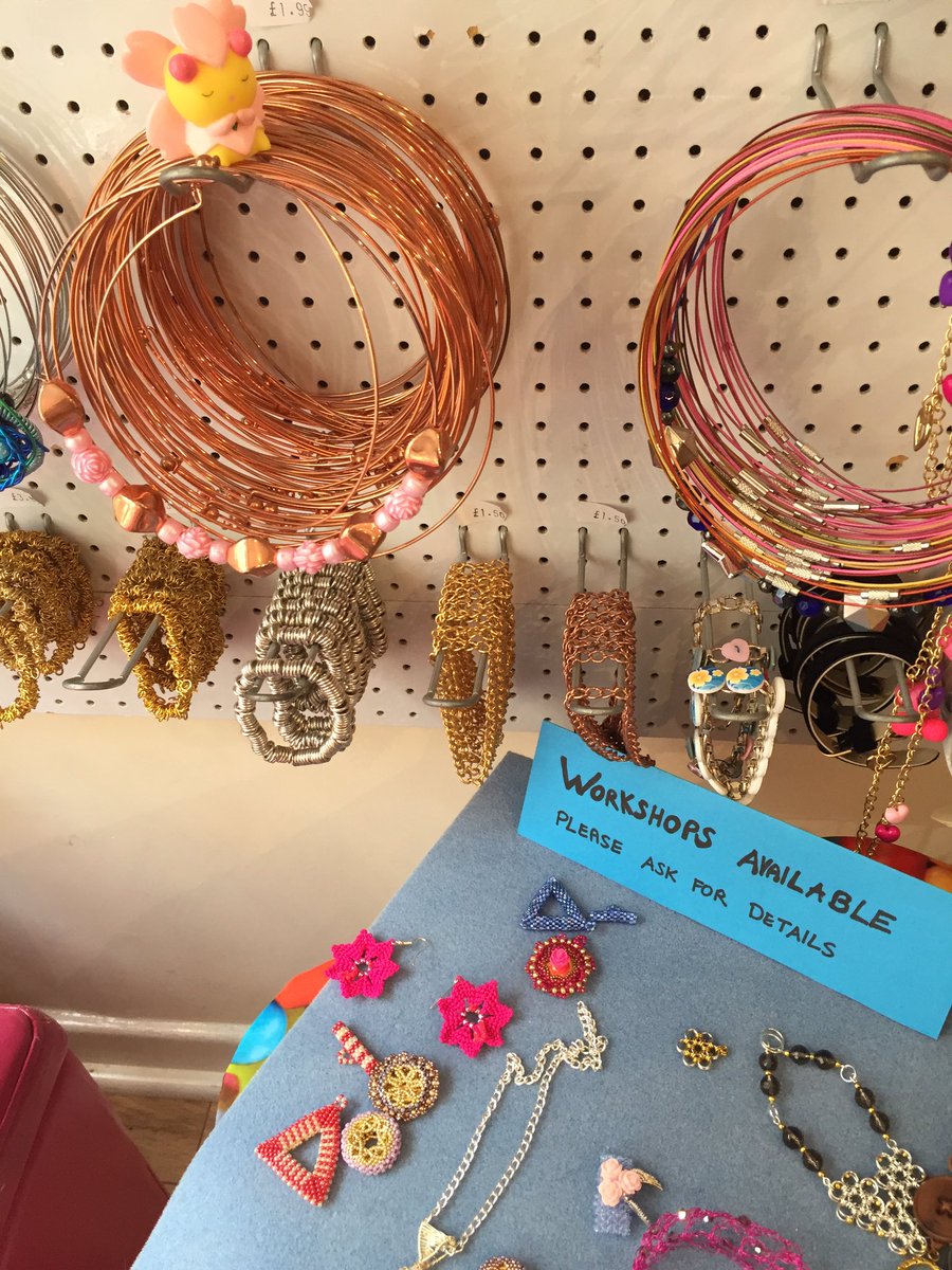 This #Cherrim is looking at doing one of our workshops #Pokemon #Aberdeen beadpop.co.uk/category/all-w…