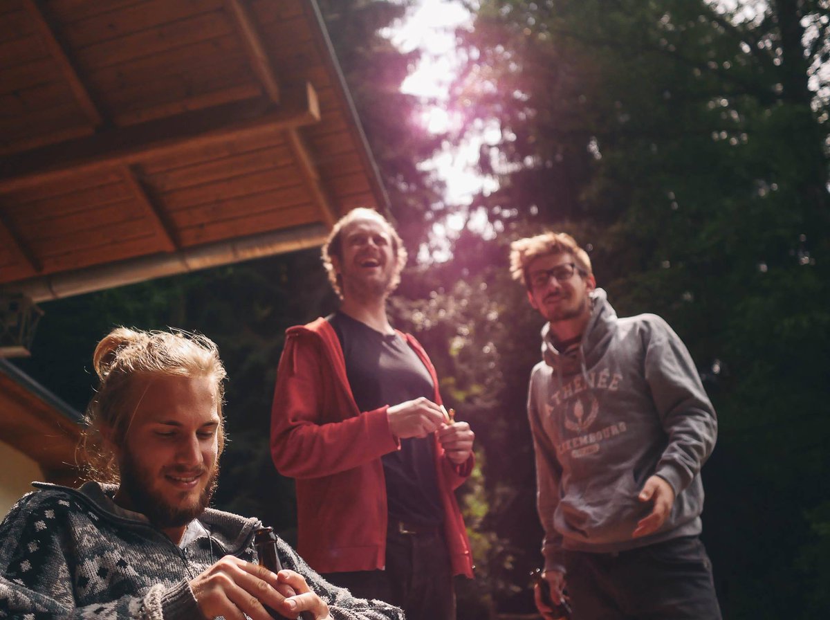 seed_to_tree's tweet image. Hello Éisléck! #SeedtoTree is ready for 5 days of #songwriting!