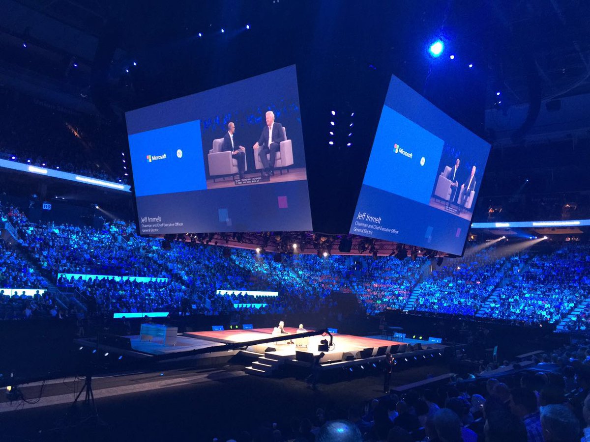 Acer's tweet image. It's a wrap for #WPC2016, we could barely fit all the highlights into one photo album. acer.com/WPC2016