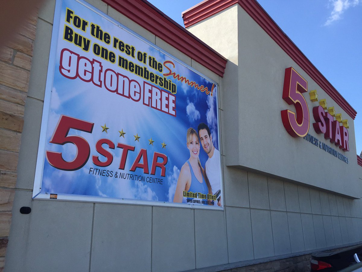 ZingSigns's tweet image. Printed and installed some large banners for 5 Star Fitness on Stone Church. Be sure to check them out #HamOnt