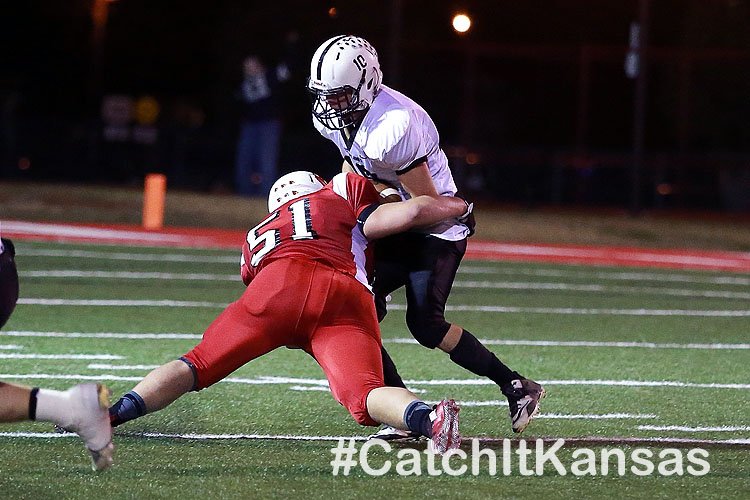 CatchItKansas's tweet photo. ICYMI: The 11 in 11 Linebacker ranks are out! https://t.co/nTJEbmsmNM #CatchItKansas @gbboosterclub @HoisHSFootball https://t.co/1mwm2dbV3f