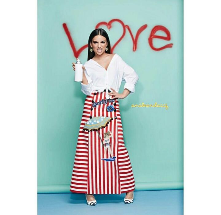 Team_MCasas's tweet photo. love, love, love 💋 @anabrendac https://t.co/8G6VphjN0p