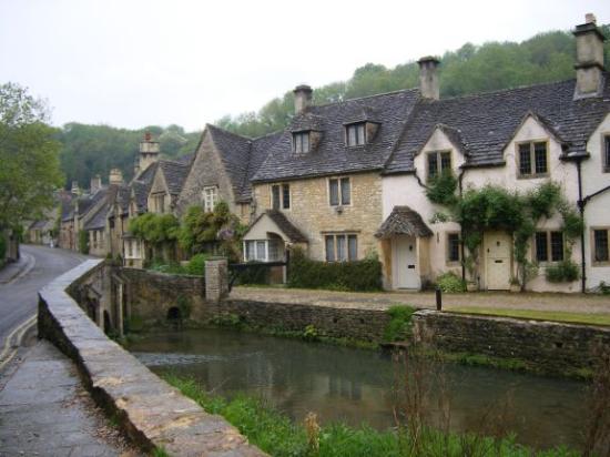 watermarkclub's tweet photo. Take a look at the top ten activites in The Cotswolds: https://t.co/51cbeTcIXe #cotswolds #holilday #active https://t.co/lNvnzbvm5Y