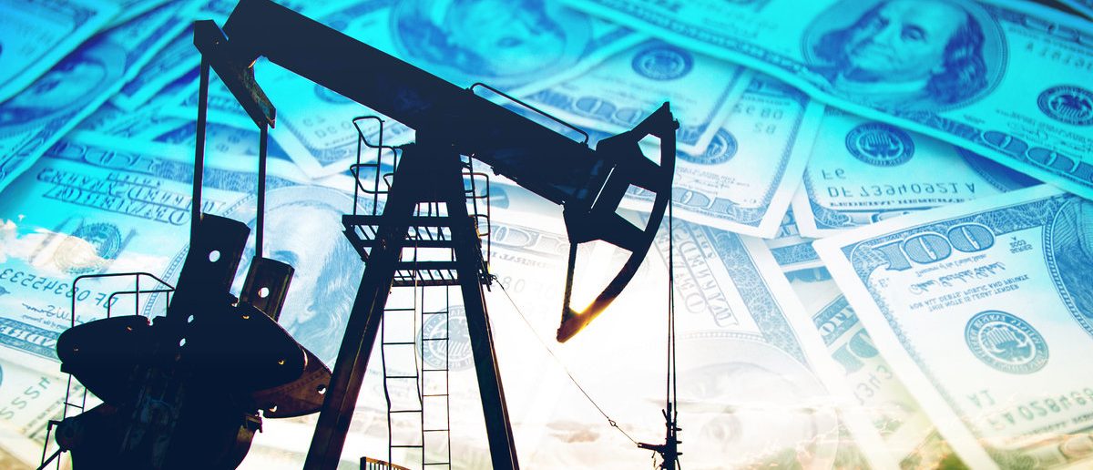 DailyCaller's tweet photo. Oil Jobs Are About To Come Flooding Back In A Big Way, Financial Analysts Claim https://t.co/JsUxAQtpao https://t.co/3NRrhWKkiU