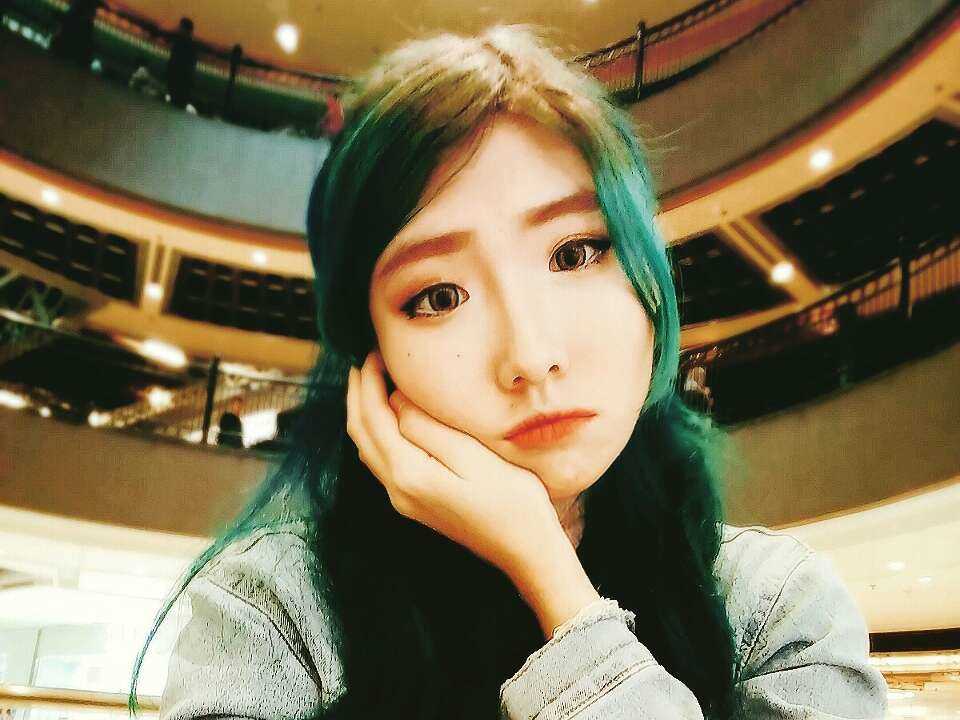 haewoons's tweet photo. Catch ME LIVE on #fame on 15 7월 2016 at 10:00 오후 - Don't miss it! https://t.co/r5FuNwFujh https://t.co/D8XFZAdBam