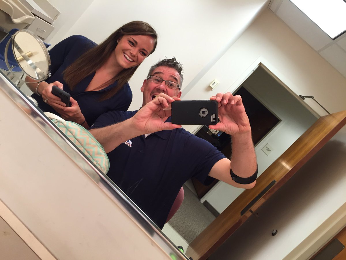 MarkVSlaughter's tweet photo. Makeup 101 with my homie @Elise_JesseWLWT #LetsGoE #HotSummerFun #SportsLifeWithE https://t.co/guX0zQHyod