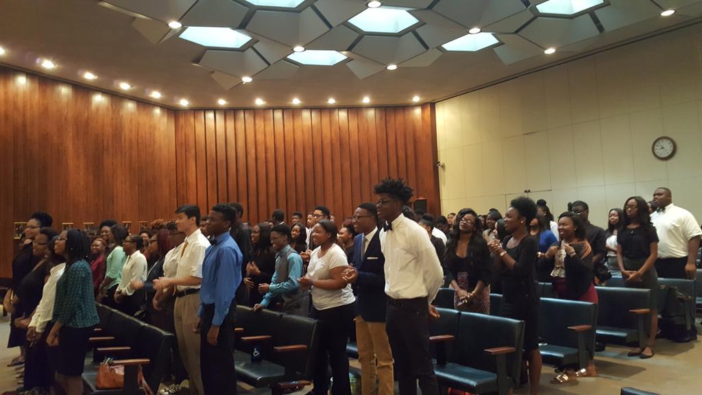 LTR_Latrobe_Mfg's tweet photo. #MemphisAmbassadorProgram #MAP seniors kicking off career exploration #MemphisWorks #workforcereadiness https://t.co/svZTCf8i4t