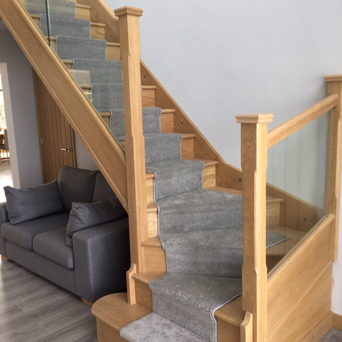 nscarpets's tweet image. Grey #carpet and #oak stairs complimenting each other nicely and a sea view as a bonus