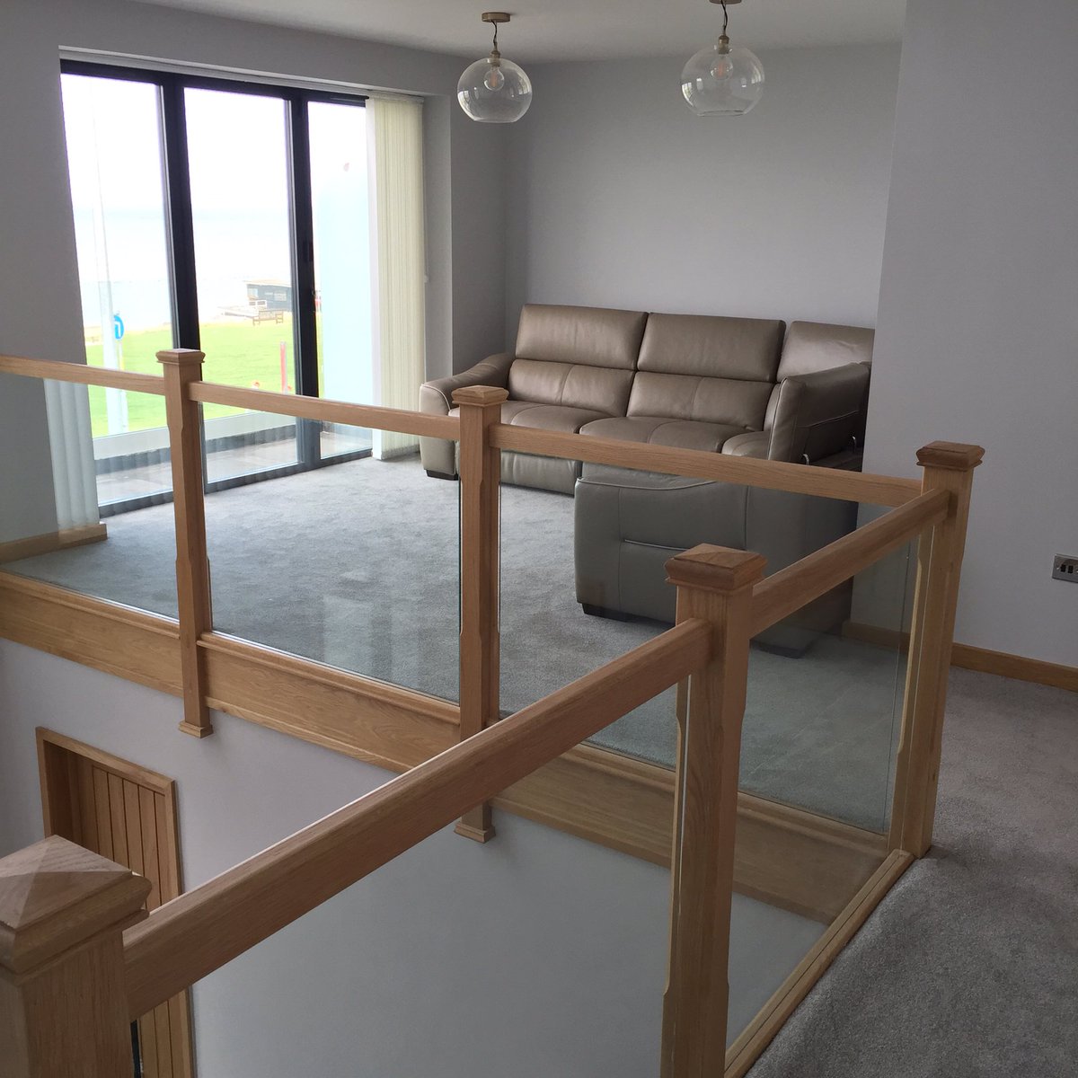 nscarpets's tweet image. Grey #carpet and #oak stairs complimenting each other nicely and a sea view as a bonus