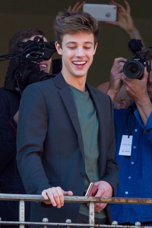 itstamara00's tweet photo. I nominate @camerondallas for the @TeenChoiceFOX Award
#SocialMediaKing 
RT if you are proud of him https://t.co/LY8CbEXmJD
