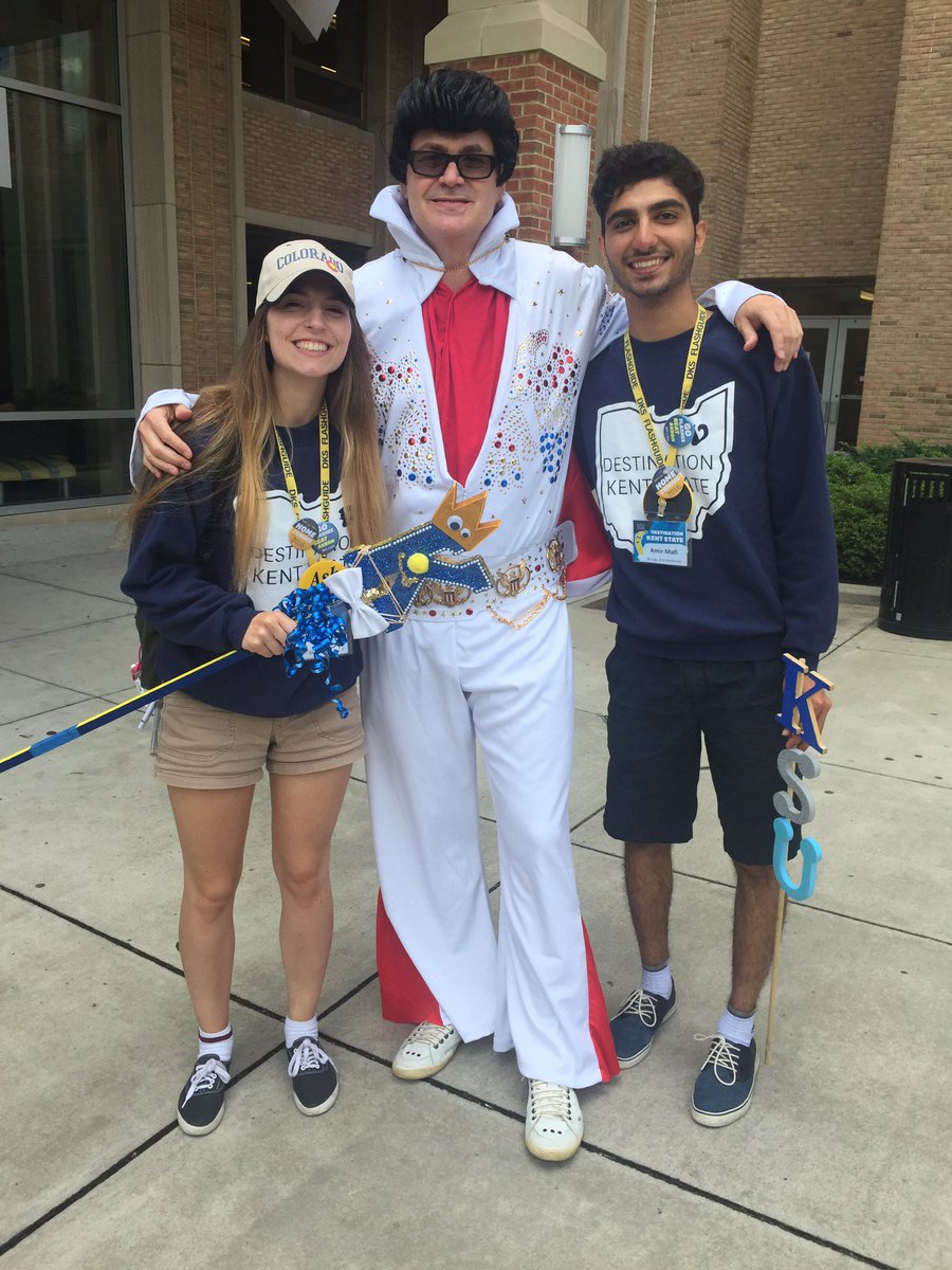 MelodyKSU's tweet photo. #KSUElvis loves our amazing Flash Guides! #KentStateDKS #KSU2020 https://t.co/P4AIyUNk59