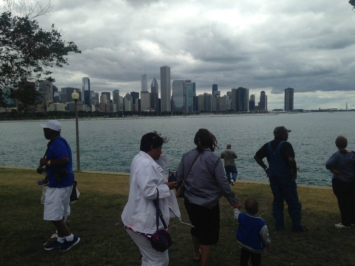 WhitehurstFam's tweet photo. Chicago Bus Tours! #whitehurstfam https://t.co/xlsKQf6E25