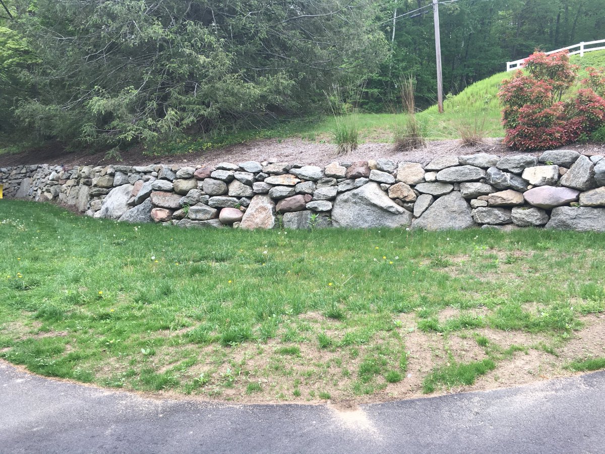 LandDesignCt's tweet image. Need a bit more room of level yard?  BirchMountainEarthworks.com Can make that happen for you!860-289-1656 Call, today!