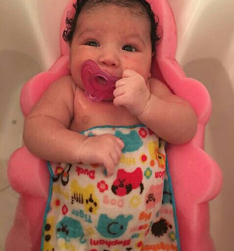 FLOTUSPHiNA's tweet photo. Look at how precious she is, she loves loves loves the water 💕 I love being this angels mommy, I'm beyond blessed. https://t.co/Vgrk7KkgsY
