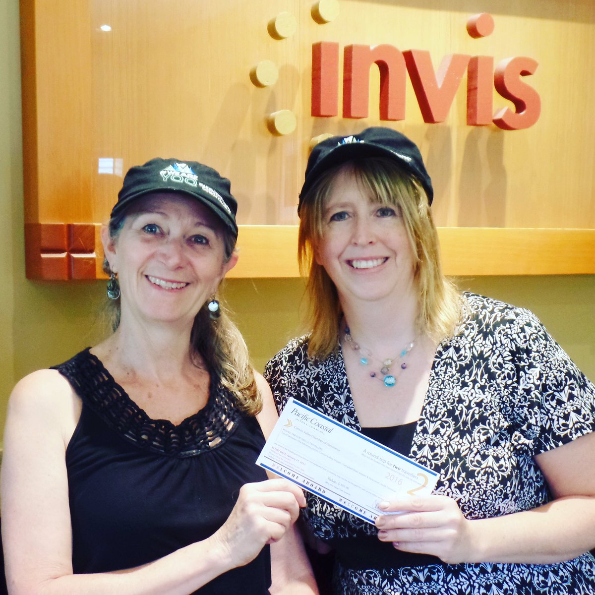 LIFTstartups's tweet photo. Monica Parkin w her #joinusinjune grand prize - travel voucher for 2 w @PacificCoastal!
https://t.co/80yPQGaC7v https://t.co/AbmiSHhYgh
