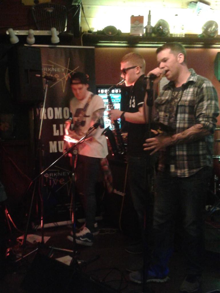 orkney_livewire's tweet photo. Funky #CosmicSoup @ #orkneyrockfestival ticket launch, get to the auld motor hoose now! #livemusic https://t.co/3J6BsEyMlw