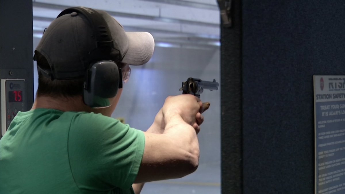 Debate Over #GunRentals @FlanaganNJTV reports #GunRangeSafety #GunSafety bit.ly/29Wg8yh