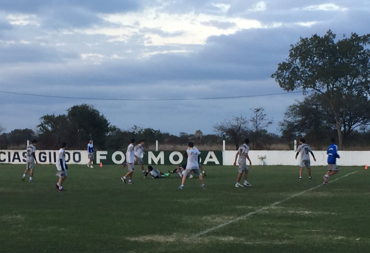 Rodri_Lezcano's tweet photo. #FederalA El plantel de @DaleSolFsa, sin caras nuevas comenzó los trabajos pensando en una nueva temporada https://t.co/t9spenBBnE